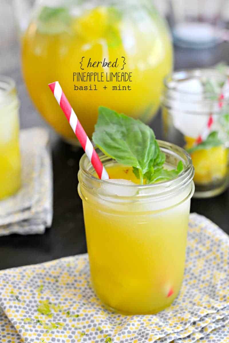Fizzy Herbed Pineapple Limeade recipe (via thepigandquill.com) #mocktail #partyfood #lemonade #partydrinks