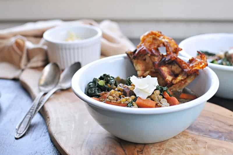 The perfect winter soup (gluten-free) + battered, grilled Hawaiian bread sammies stuffed with smoked mozz. Not sure it gets much better! Full recipe at www.thepigandquill.com. #soup #sandwich #winter #recipe