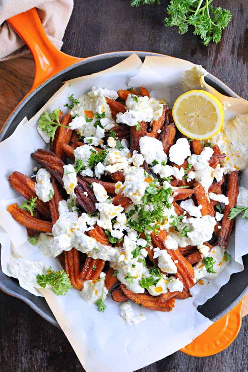 greek sweet potato fries with curried tzatziki (via thepigandquill.com)