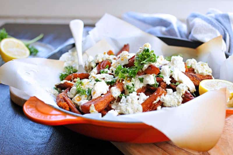 greek sweet potato fries with curried tzatziki (via thepigandquill.com)