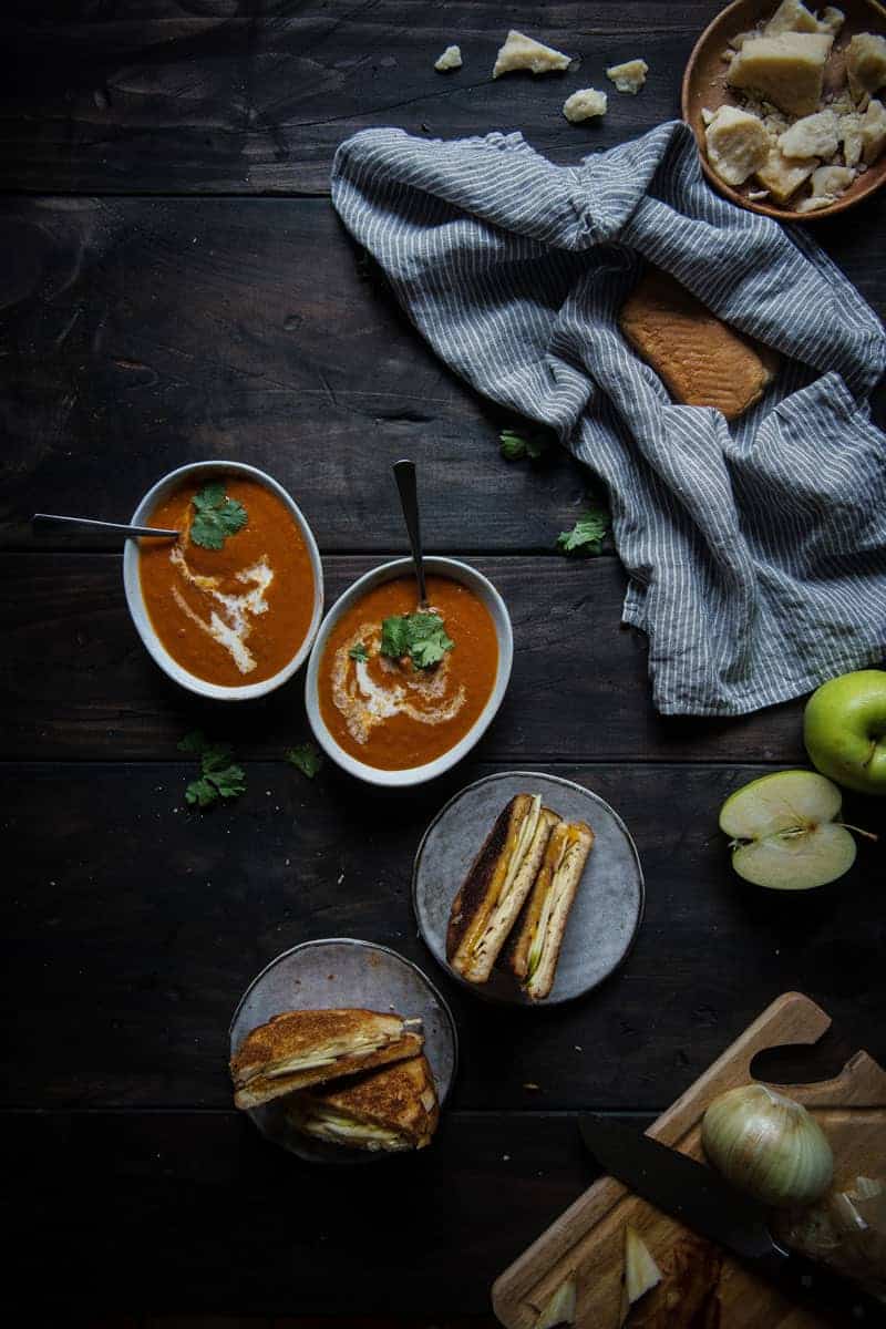 tomato-bacon bisque + apple-bacon grilled cheese |two red bowls guest post! (via thepigandquill.com)