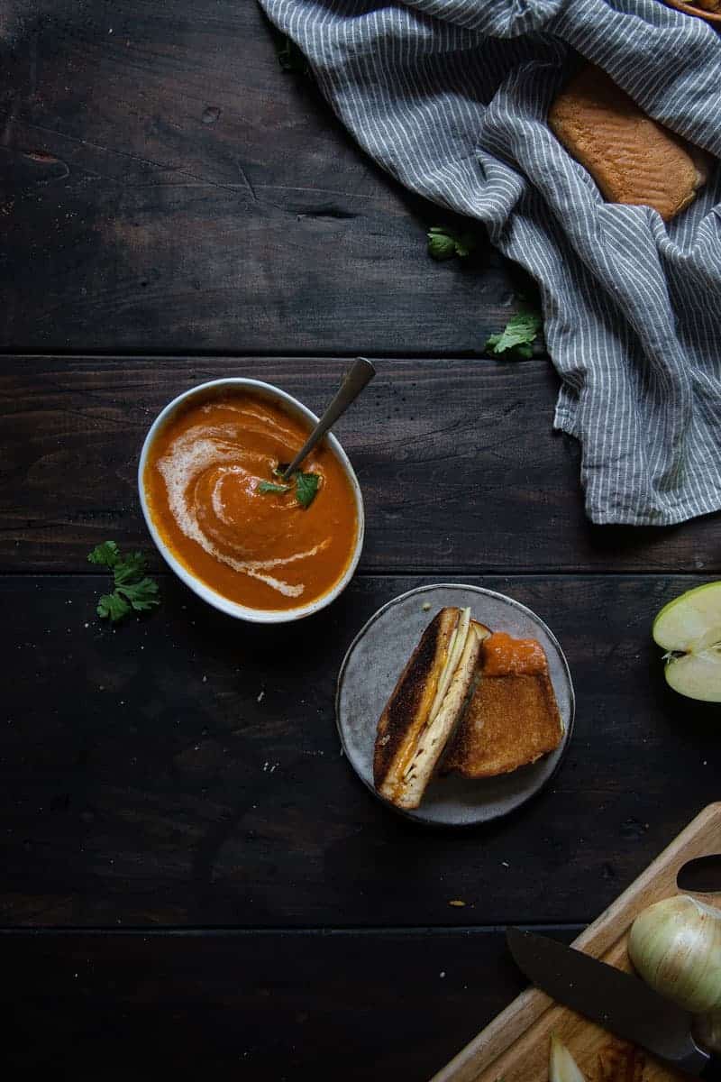 tomato-bacon bisque + apple-bacon grilled cheese |two red bowls guest post! (via thepigandquill.com)