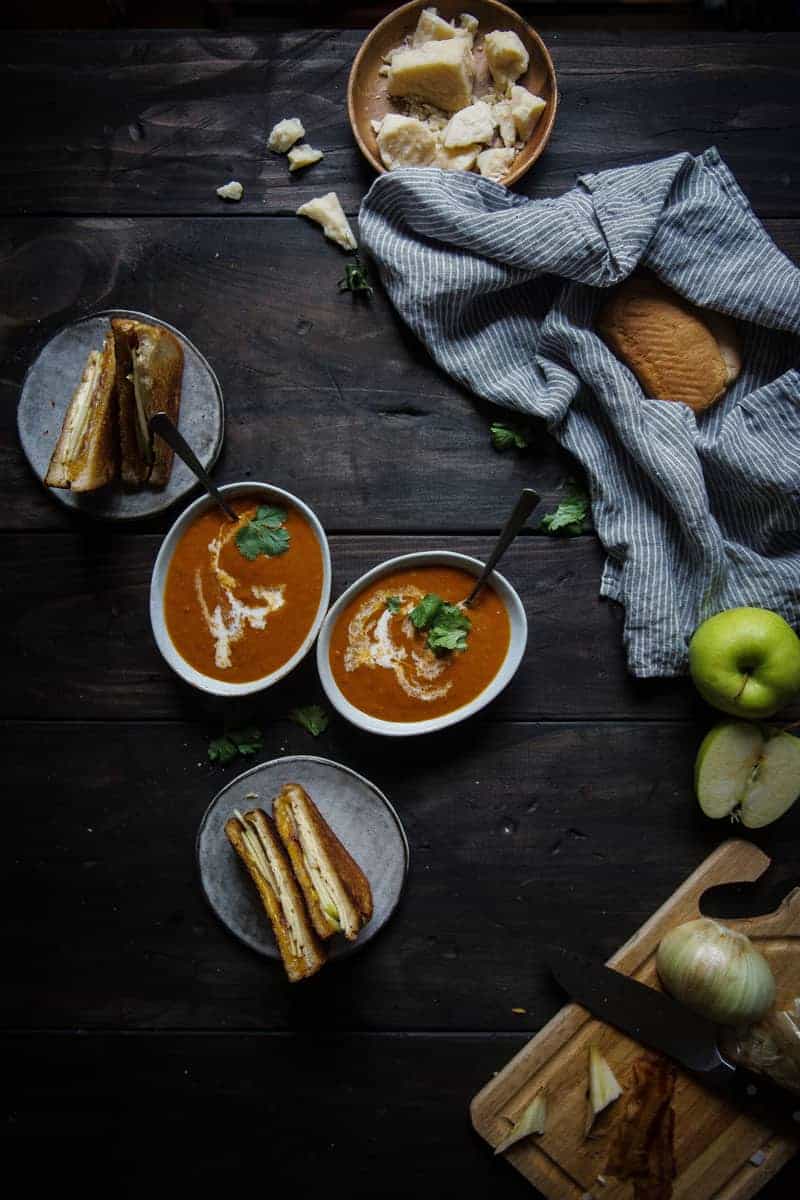 tomato-bacon bisque + apple-bacon grilled cheese |two red bowls guest post! (via thepigandquill.com)