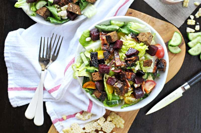 Ultimate Summer BLT Bowls - with BBQ bacon, sweet corn, pickled beets, rye croutons, raspberry-dijon dressing and more! (via thepigandquill.com) | #salad #summer #bacon #blt