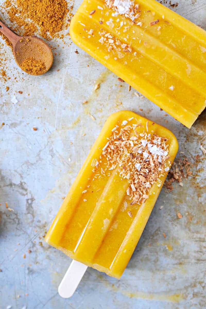 curried cantaloupe + toasted coconut ice pops recipe (via thepigandquill.com) #spicy #vegan #dairyfree #sweets