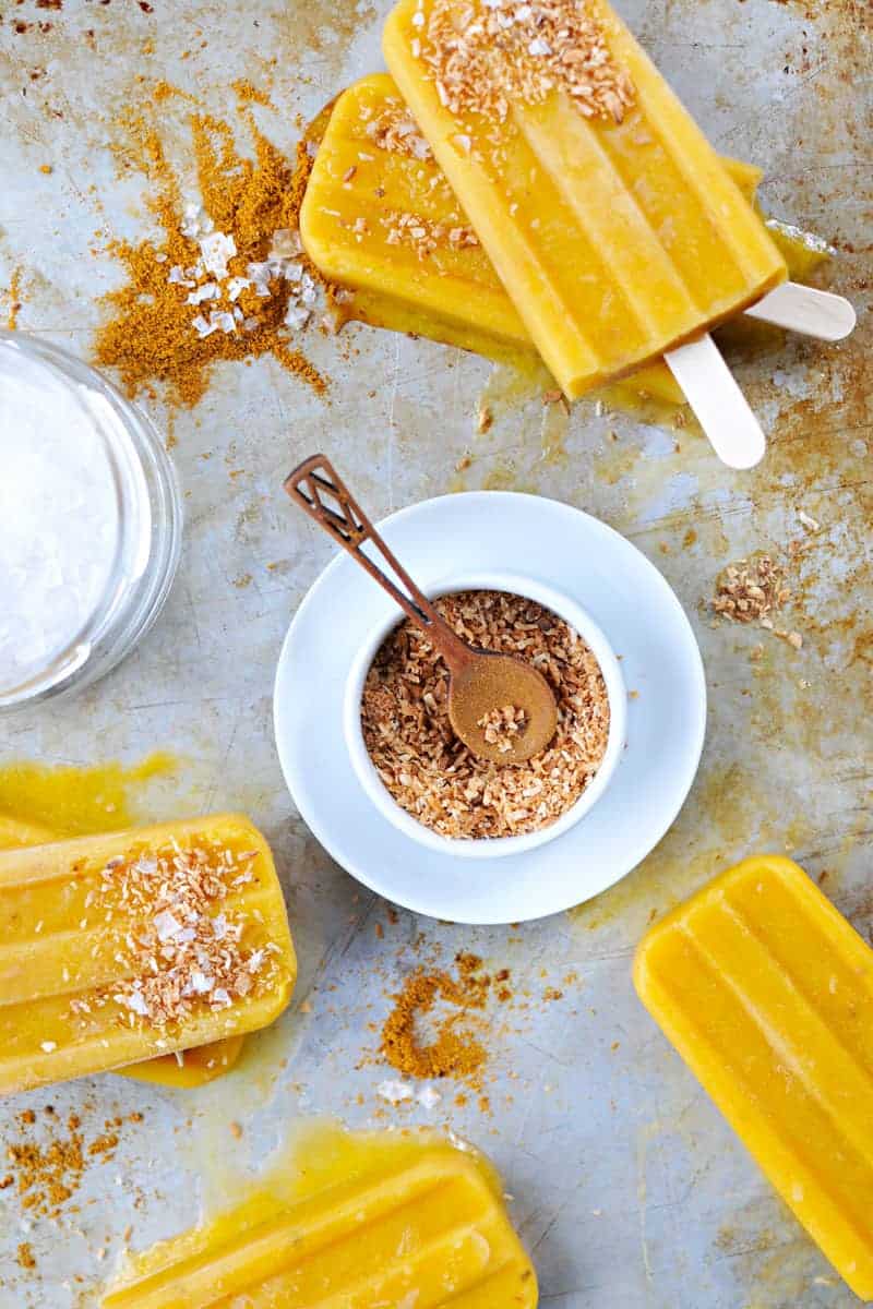 curried cantaloupe + toasted coconut ice pops recipe (via thepigandquill.com) #spicy #vegan #dairyfree #sweets