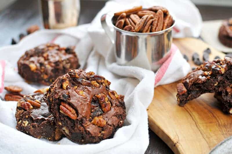 olive oil brownies with candied bacon + pecans (via thepigandquill.com) #chocolate #baking #dairyfree