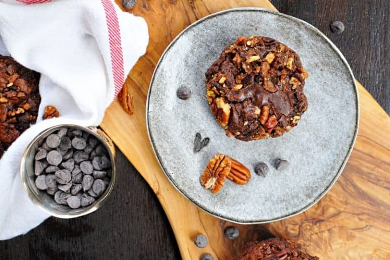 olive oil brownies with candied bacon + pecans the pig & quill
