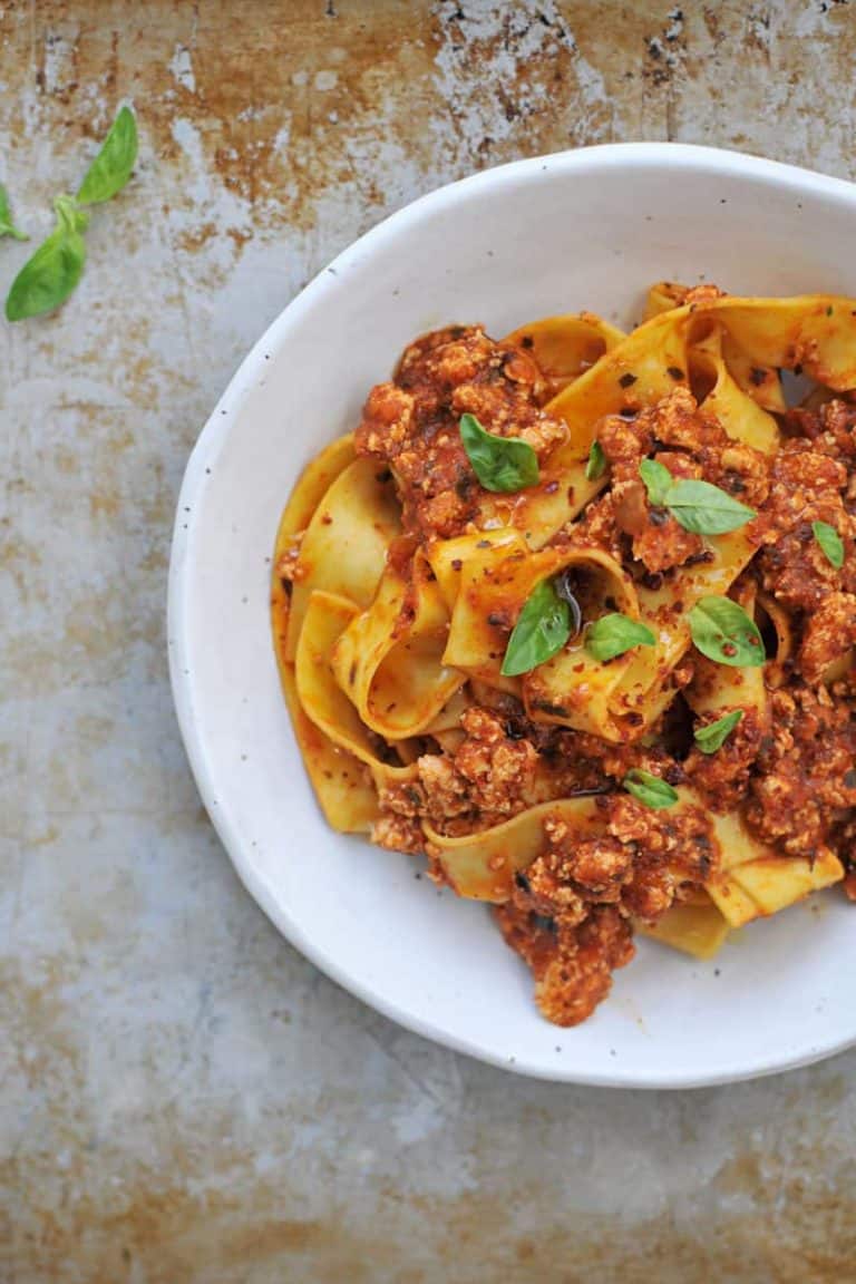 fennel spiced tofu bolognese // 15min fauxlognese the pig & quill