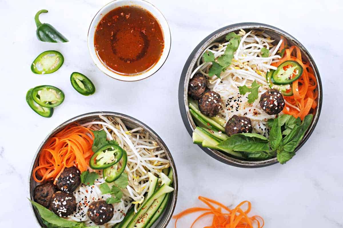 Vietnamese Meatball Bún with Honey-Aleppo Nuoc Cham recipe (via thepigandquill.com) #dairyfree #glutenfree #dinner