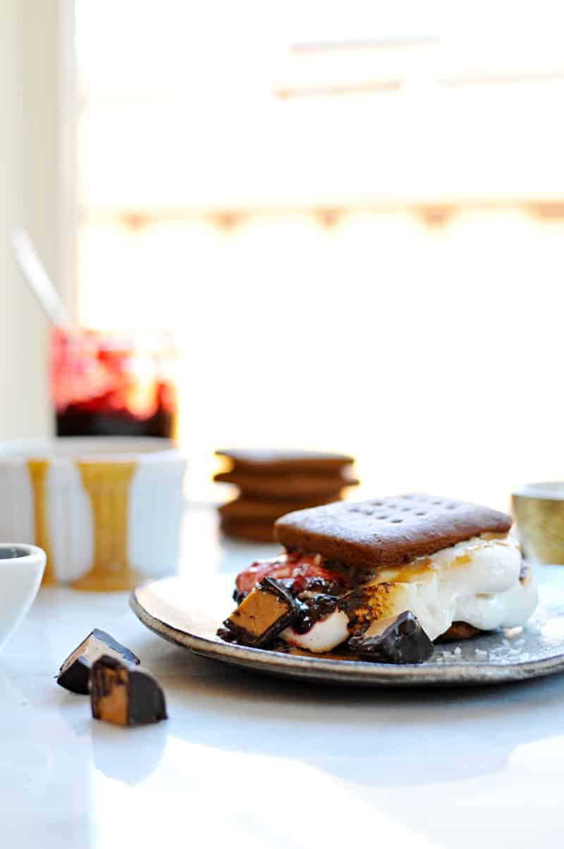 Double PB+J S'mores recipe with Homemade Graham Crackers (via thepigandquill.com) #sweets #dessert #baking #summer