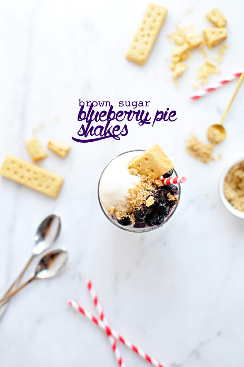 Brown Sugar Blueberry Pie Shakes recipe (via thepigandquill.com) #milkshake #icecream #summer #drinkthesummer