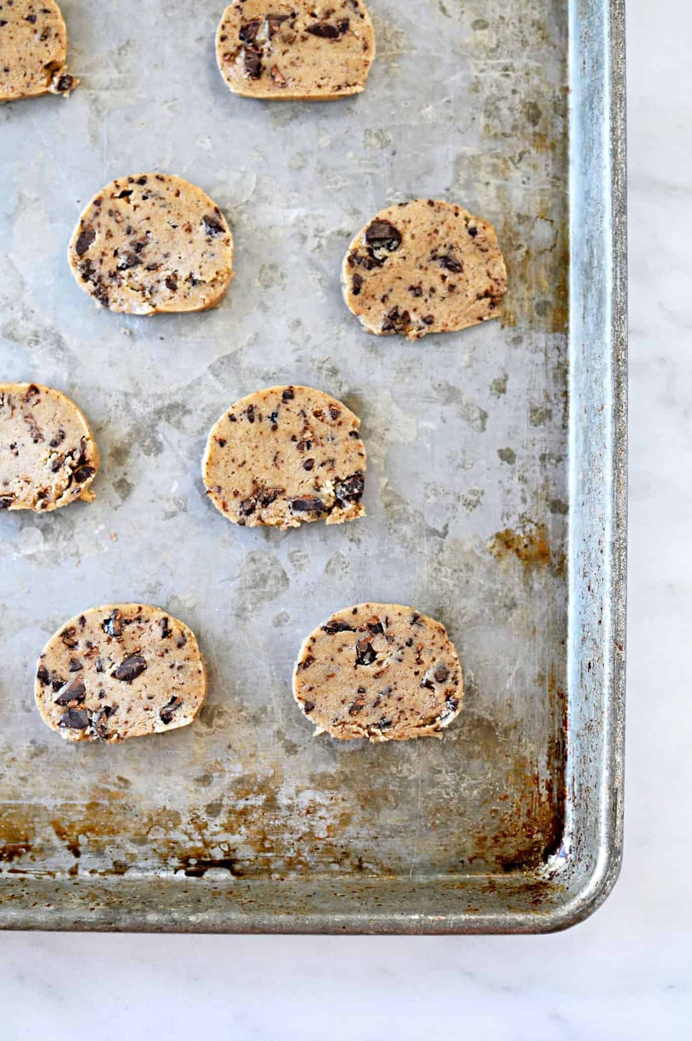 Chocolate Chip Cookie Crisps (via thepigandquill.com) #vegan #glutenfree #baking #dessert