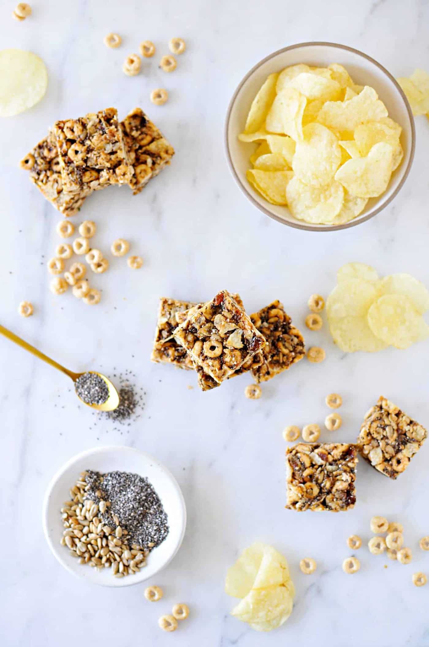 Gluten-Free Sweet and Salty Energy Bars / Our 10 Favorite Make-Ahead Breakfast Recipes (via thepigandquill.com) #mealprep