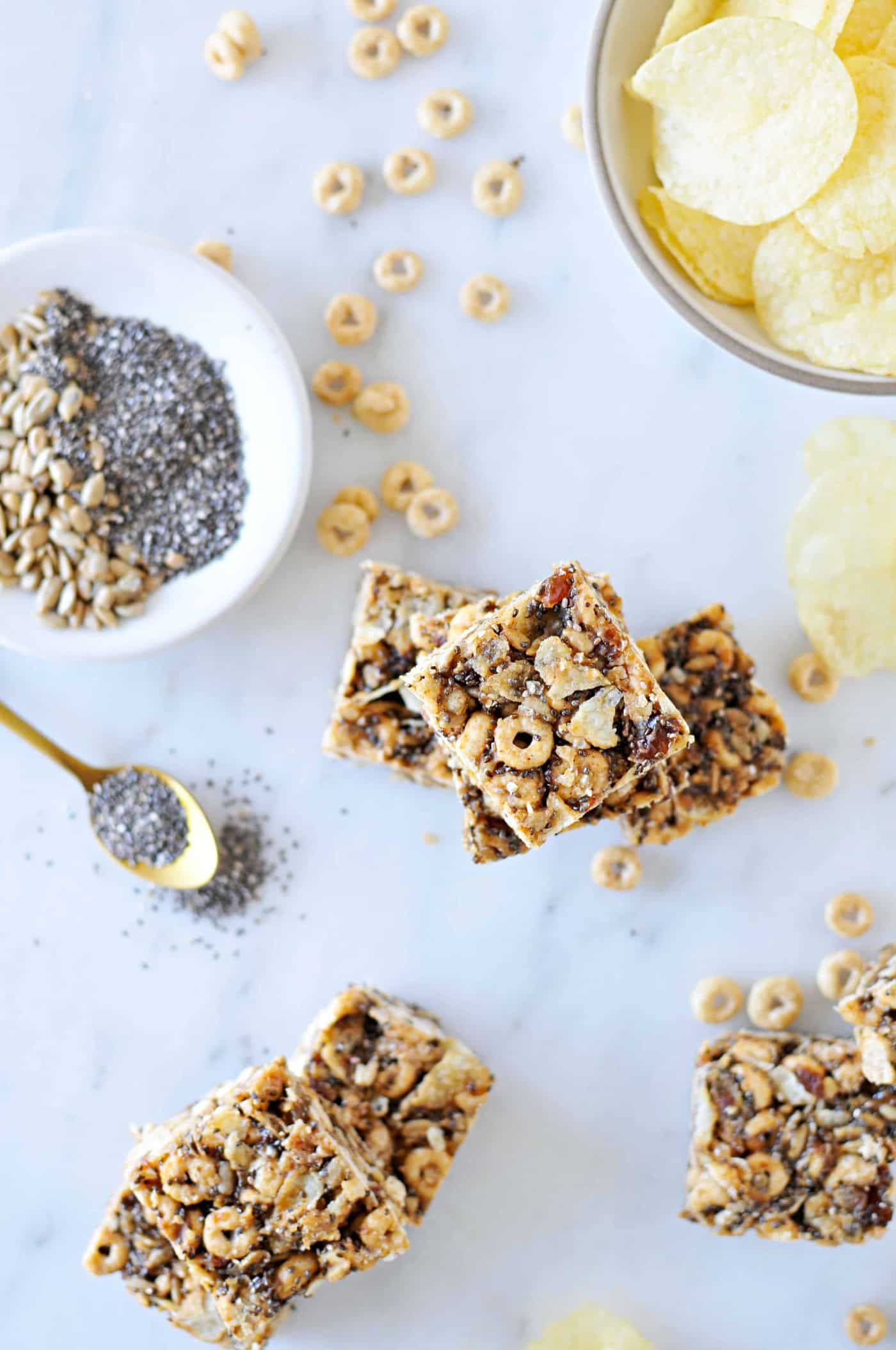 Gluten-Free Sweet and Salty Energy Bars / Our 10 Favorite Make-Ahead Breakfast Recipes (via thepigandquill.com) #mealprep