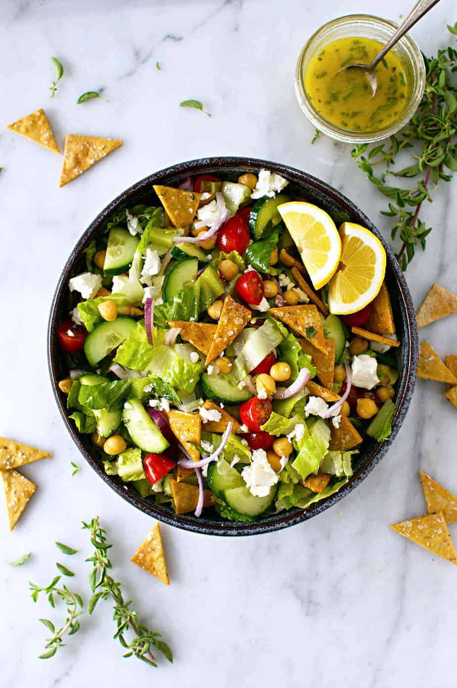 Gluten-Free Fattoush Salad with Za'atar Chickpea Crisps recipe (via thepigandquill.com) #vegetarian #greeksalad #mealplanning