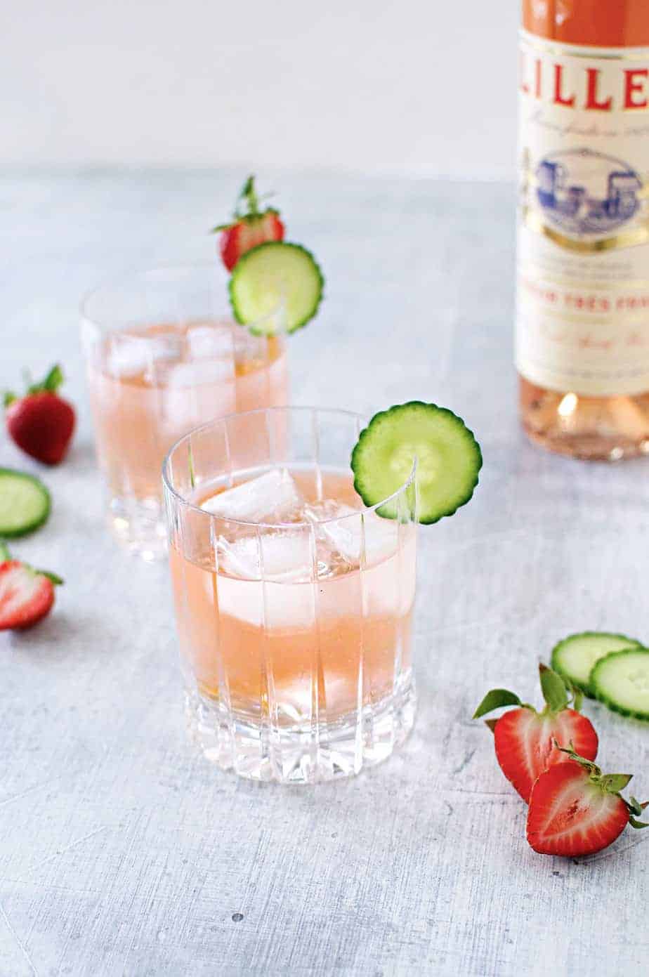 The Lillet® Spritz recipe (via thepigandquill.com) -- the perfect not-too-boozy classic cocktail for outdoor entertaining and springtime brunches!