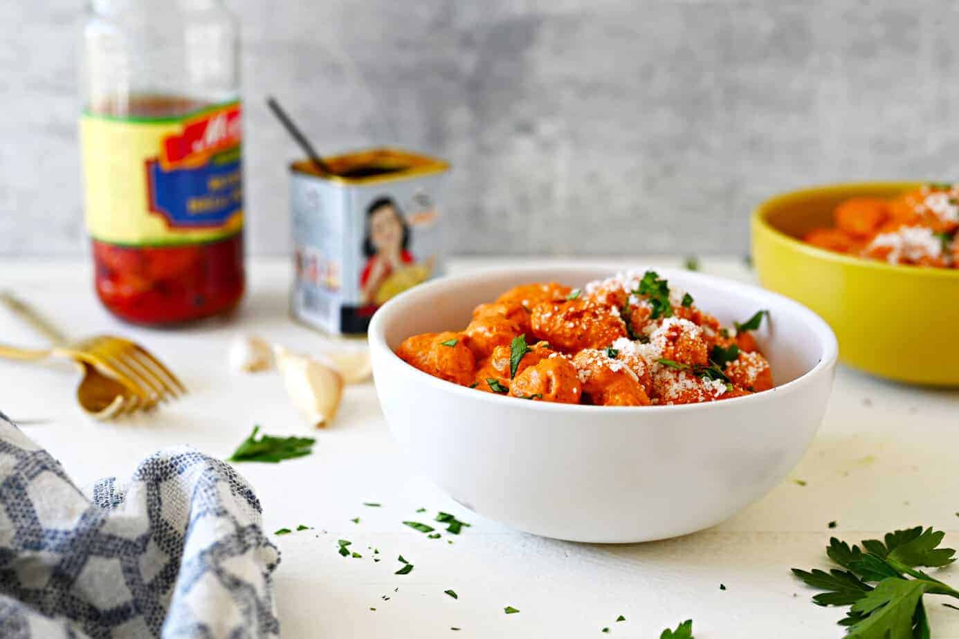 Gnocchi with Easy Romesco Sauce (Vegan-Optional) via thepigandquill.com #lunchboxidea #mealplan #dinner
